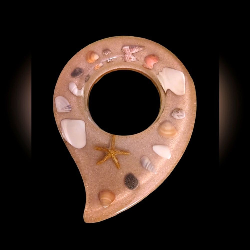 Vintage paisley shaped resin seashell‎ filled decor